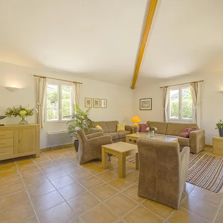 Fleur Villa Sampzon